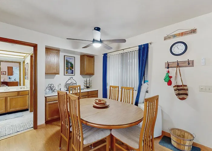 Sky Sanctuary Holiday home